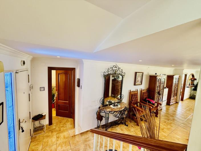 Image No.8-Villa de 6 chambres à vendre à Alhaurín de la Torre