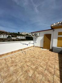 9-467d0cee5b725f3ef65f102a0c2e69c0