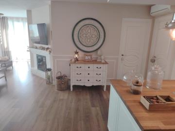 11-20939a0134ad724a8cb2a801094d15a4