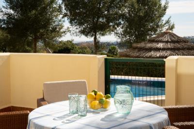 8-e64a9055bba3e77ac8aca3b893cdf826