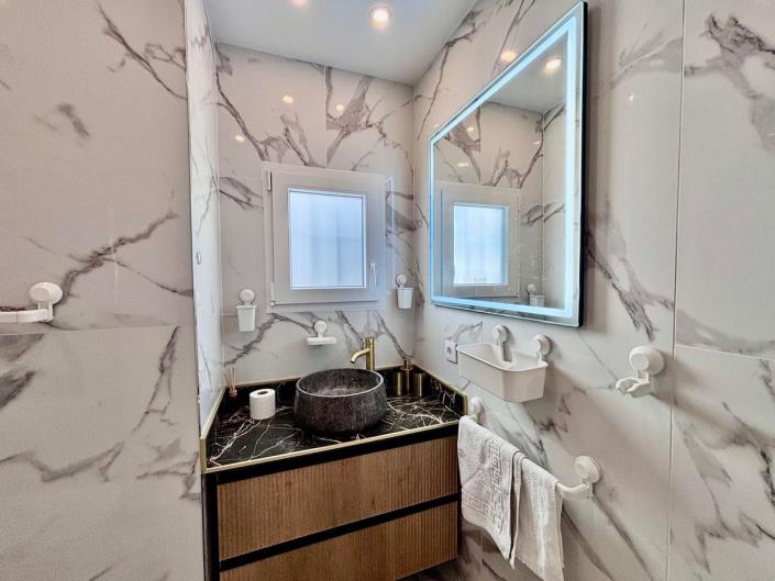 Image No.8-2 Bed Penthouse for sale