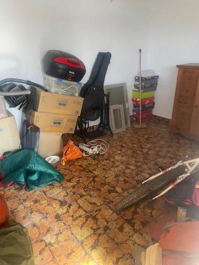 Image No.18-2 Bed Townhouse for sale