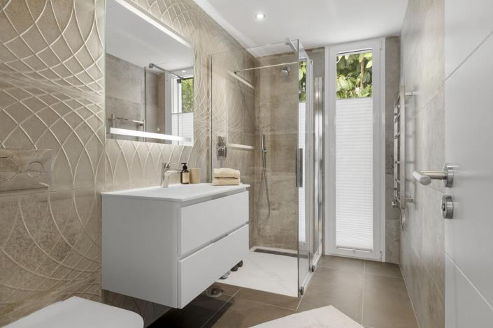 Image No.22-3 Bed Villa / Detached for sale