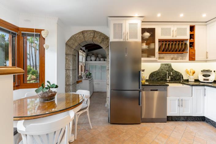 Image No.17-4 Bed Villa for sale