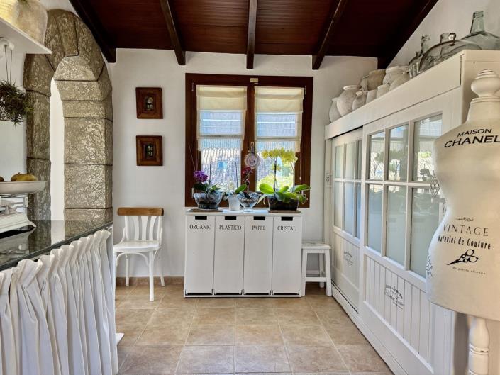 Image No.20-4 Bed Villa for sale