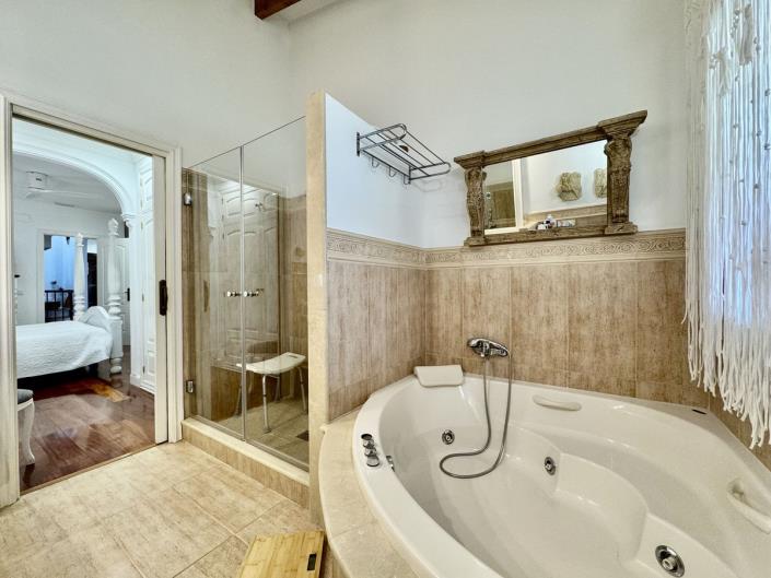 Image No.27-4 Bed Villa for sale