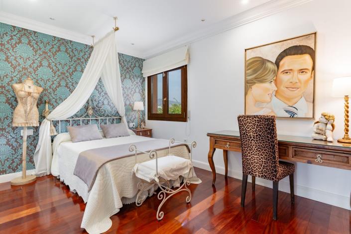 Image No.30-4 Bed Villa for sale