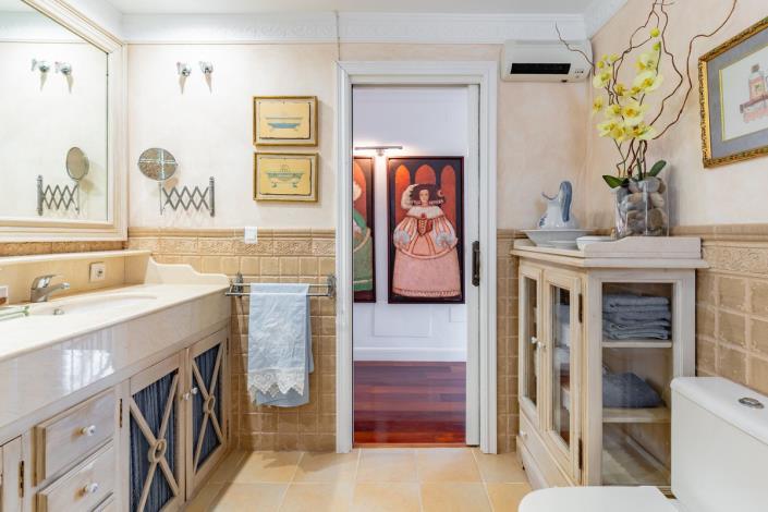 Image No.35-4 Bed Villa for sale