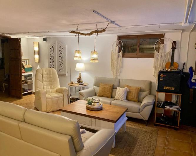 Image No.52-4 Bed Villa for sale