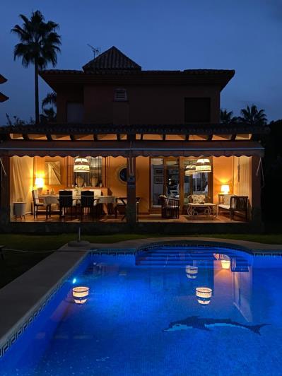 Image No.57-4 Bed Villa for sale