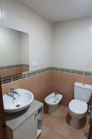 Image No.7-3 Bed Apartment for sale