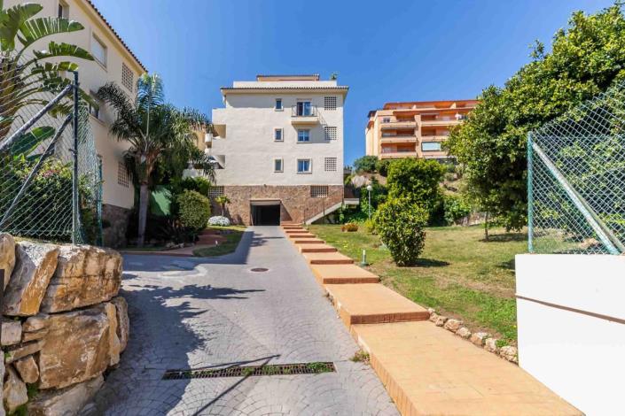 Image No.2-3 Bed Penthouse for sale