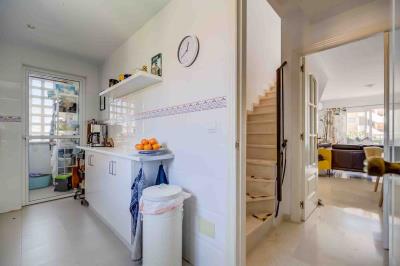 12-53013098fcab6c38b1379cd33298e050