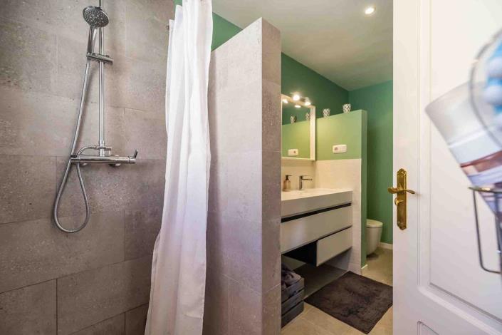 Image No.22-3 Bed Penthouse for sale