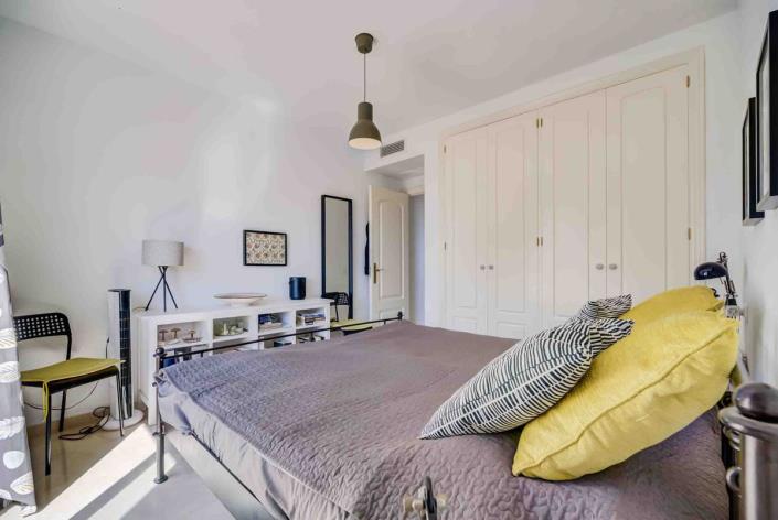 Image No.25-3 Bed Penthouse for sale