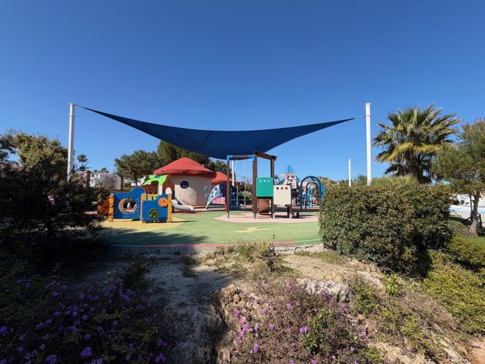 Image No.50-2 Bed Penthouse for sale