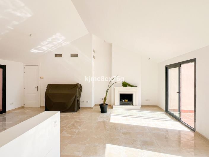 Image No.6-Penthouse de 2 chambres à vendre à Calahonda