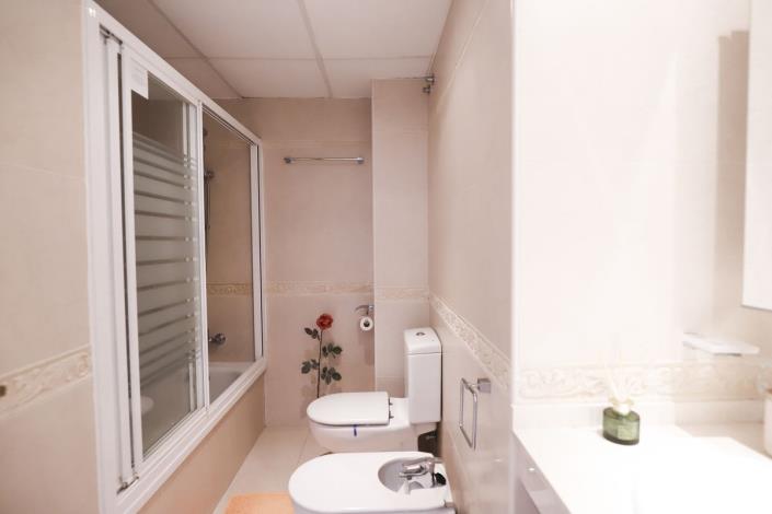 Image No.14-3 Bed Townhouse for sale