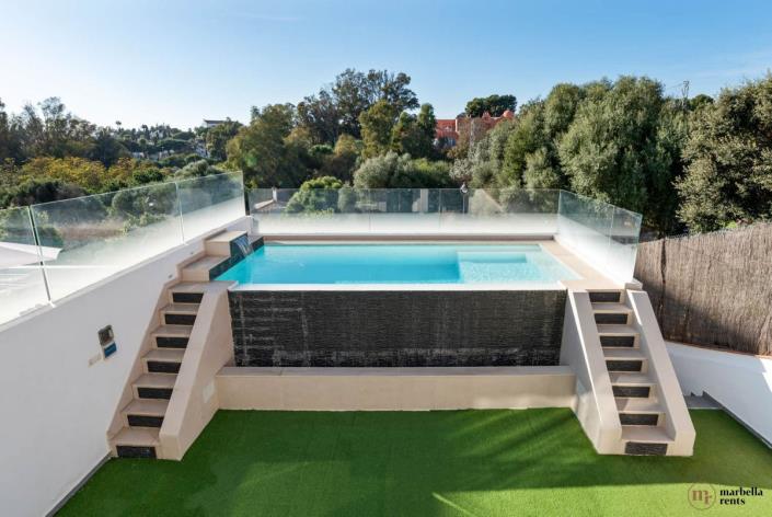 Image No.29-6 Bed Semi-Detached for sale