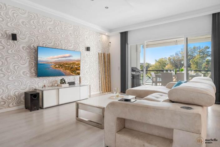 Image No.31-6 Bed Semi-Detached for sale