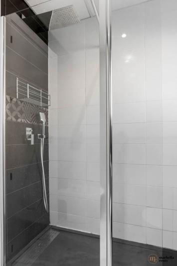 Image No.39-6 Bed Semi-Detached for sale