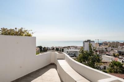 13-5fd73dea700db77384c091ca9818b1a9