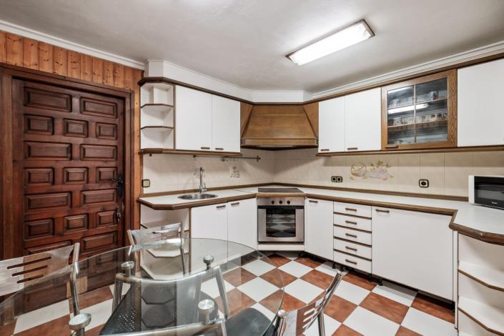 Image No.16-2 Bed Duplex for sale