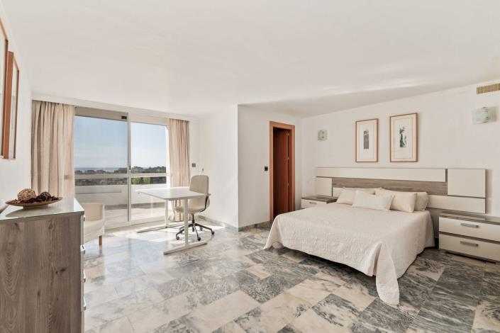 Image No.22-2 Bed Duplex for sale