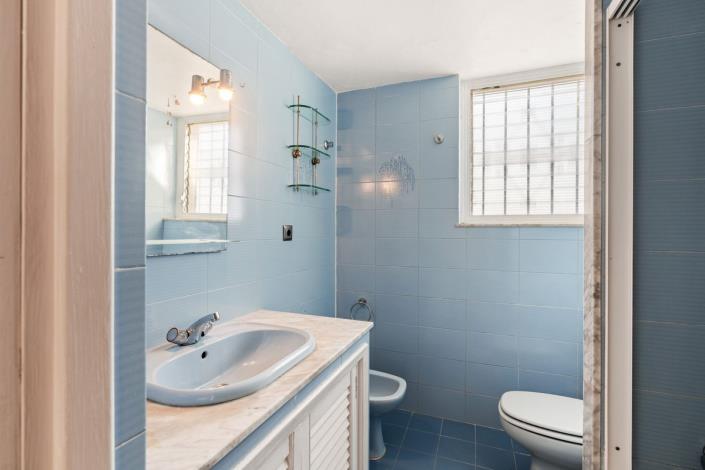 Image No.24-2 Bed Duplex for sale