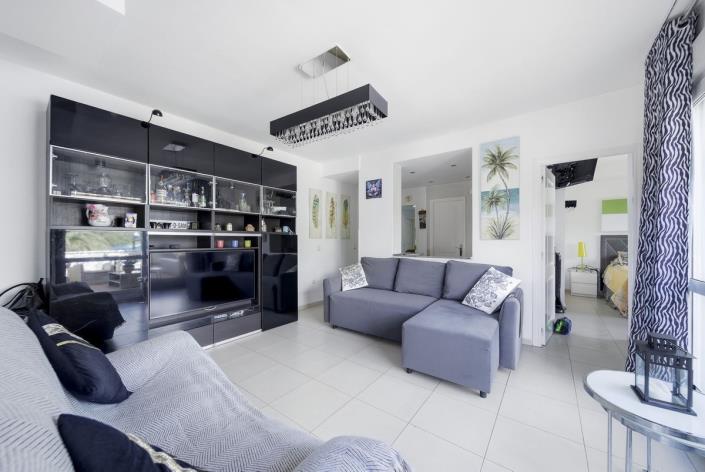 Image No.9-1 Bed Apartment for sale