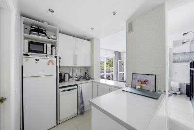 12-53013098fcab6c38b1379cd33298e050