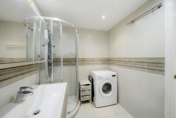 Image No.13-1 Bed Apartment for sale