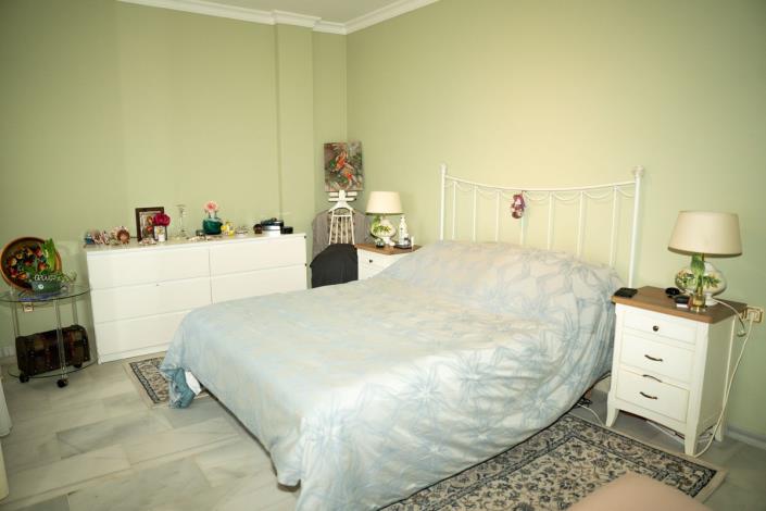 Image No.11-Villa de 4 chambres à vendre à Elviria