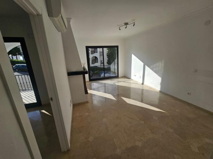 Image No.6-Appartement de 1 chambre à vendre à Riviera del Sol