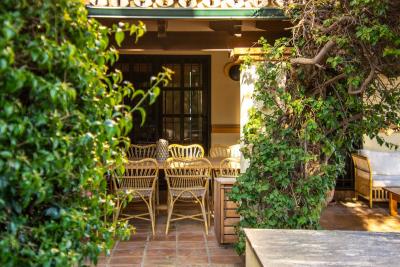 12-53013098fcab6c38b1379cd33298e050