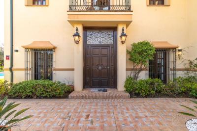 14-d70dc3102c00d7be0e872dfe1c1f86d7