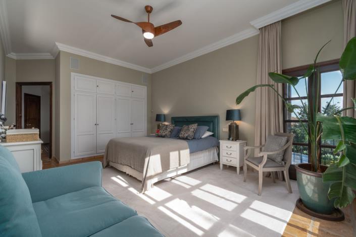 Image No.25-5 Bed Villa for sale