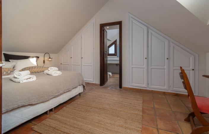 Image No.29-5 Bed Villa for sale