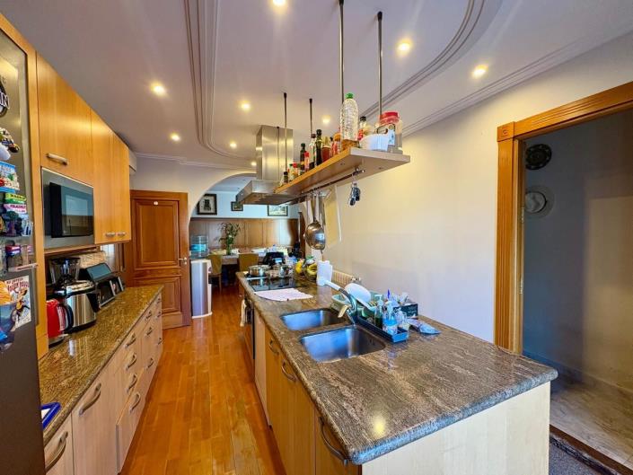 Image No.19-5 Bed Villa for sale