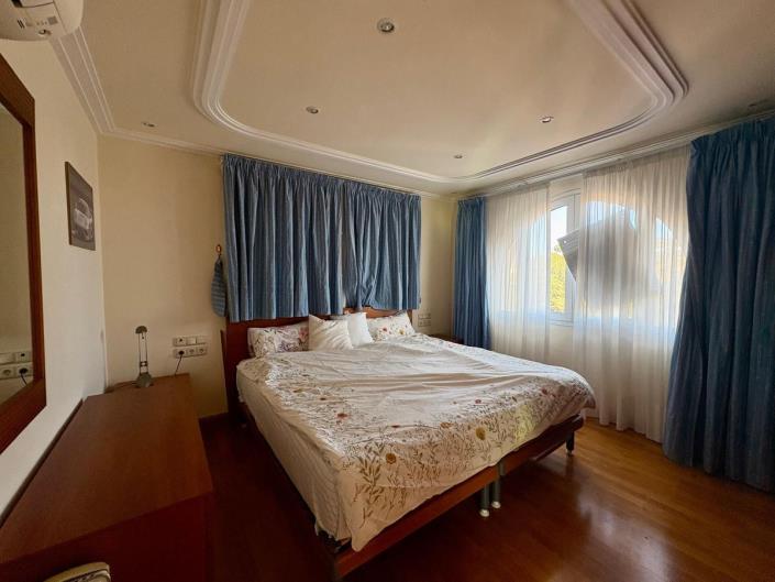 Image No.28-5 Bed Villa for sale