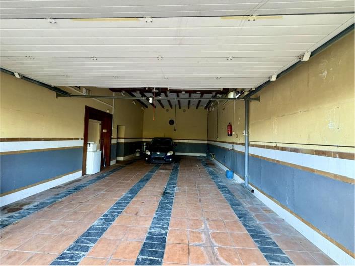 Image No.31-5 Bed Villa for sale