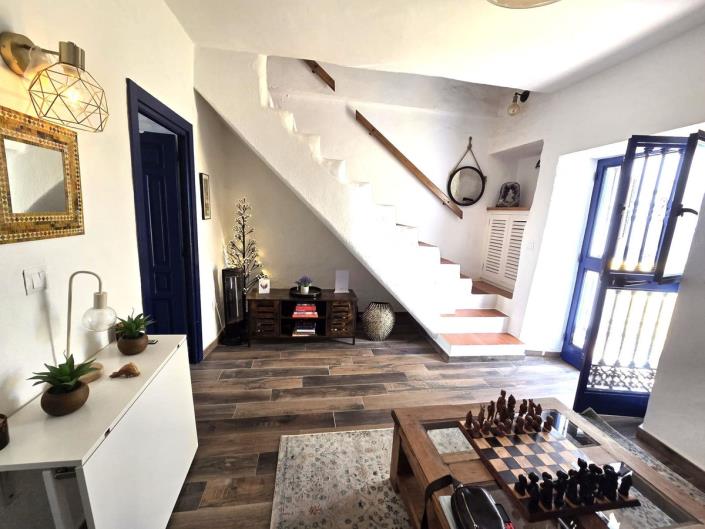 Image No.3-2 Bed Townhouse for sale