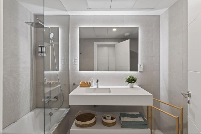 Image No.12-2 Bed Apartment for sale