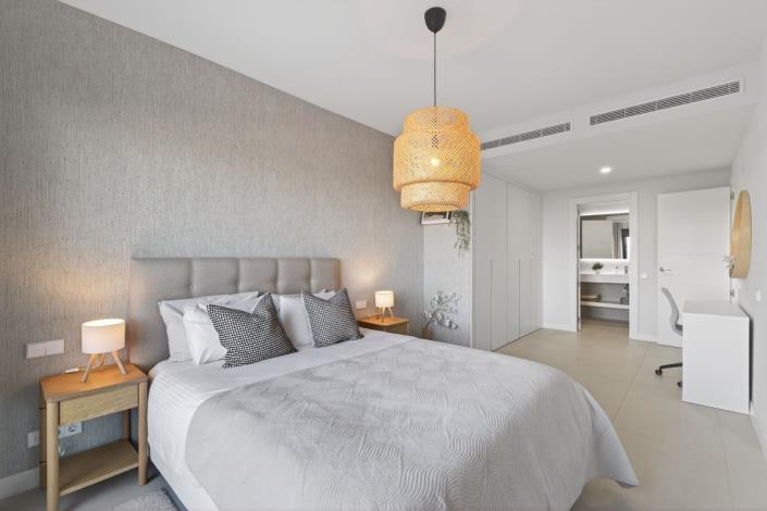 Image No.14-2 Bed Apartment for sale