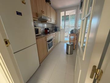 11-20939a0134ad724a8cb2a801094d15a4