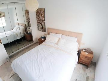 13-5fd73dea700db77384c091ca9818b1a9