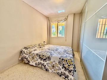 15-11d12f2f454f2f5e9b981fdd8b901d51