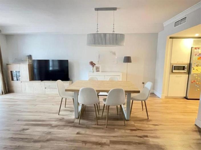 Image No.3-4 Bed Townhouse for sale