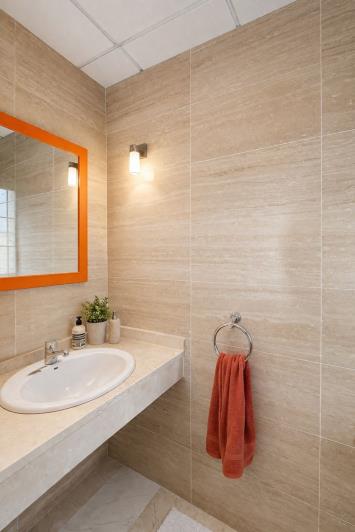 Image No.12-3 Bed Semi-Detached for sale