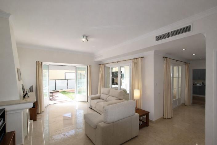 Image No.26-3 Bed Semi-Detached for sale